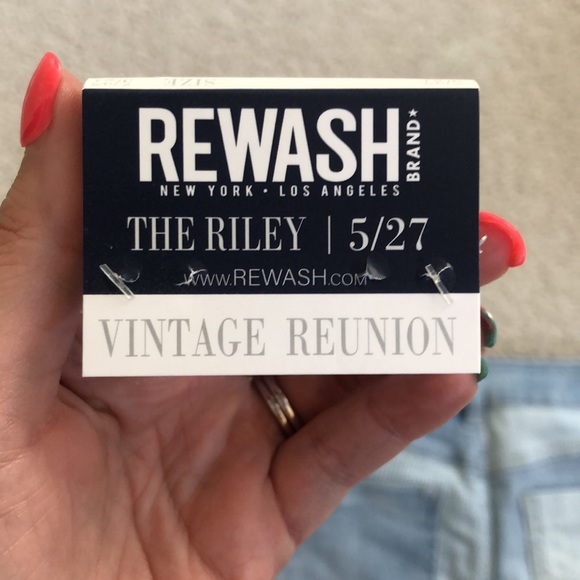 Rewash Jean Shorts - Picture 4 of 4